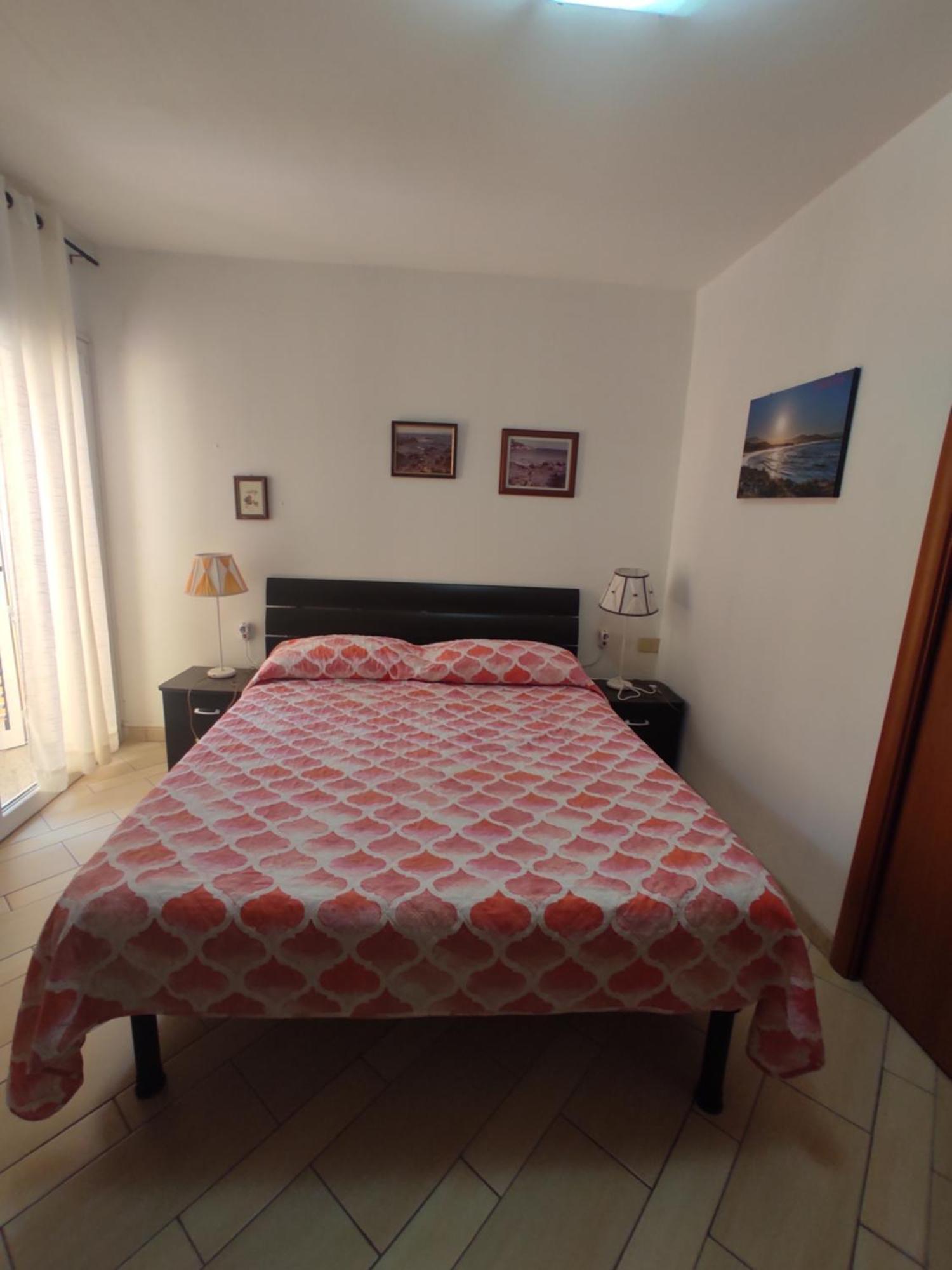Monolocale Wenge' Villa Siniscola Buitenkant foto